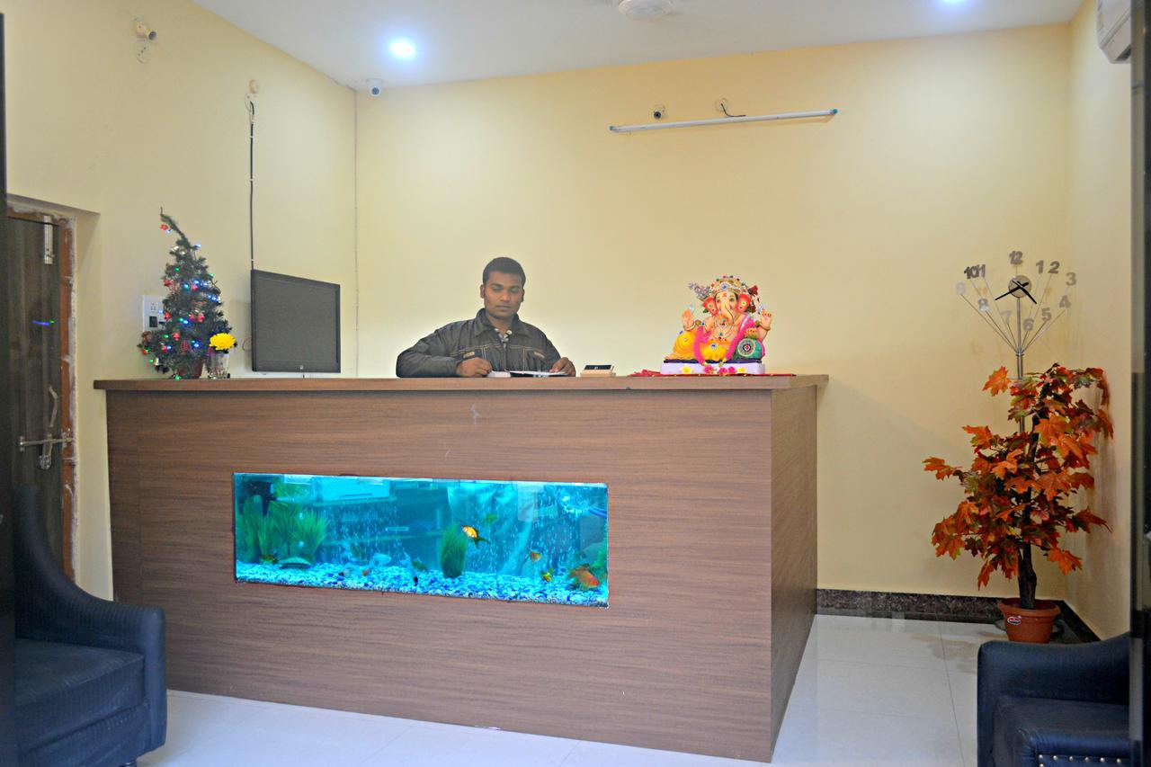 Hotel Bhammars Balangir Ngoại thất bức ảnh