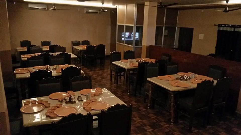 Hotel Bhammars Balangir Ngoại thất bức ảnh